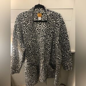 Beautiful Ruby Rd. Black and White Paisley Cardigan Sz 2X